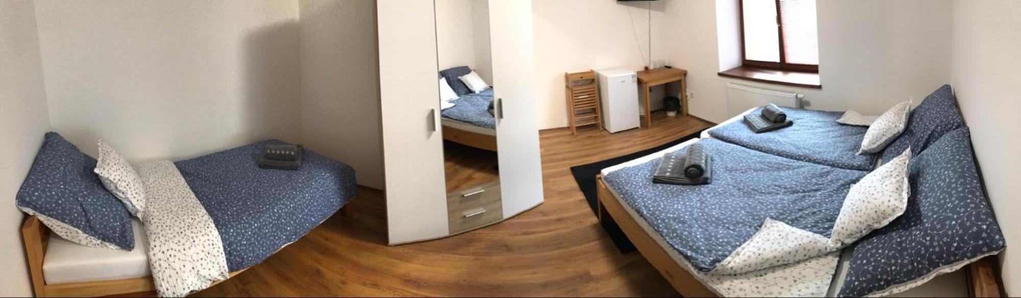 Nicolsburg Hotell Mikulov Exteriör bild