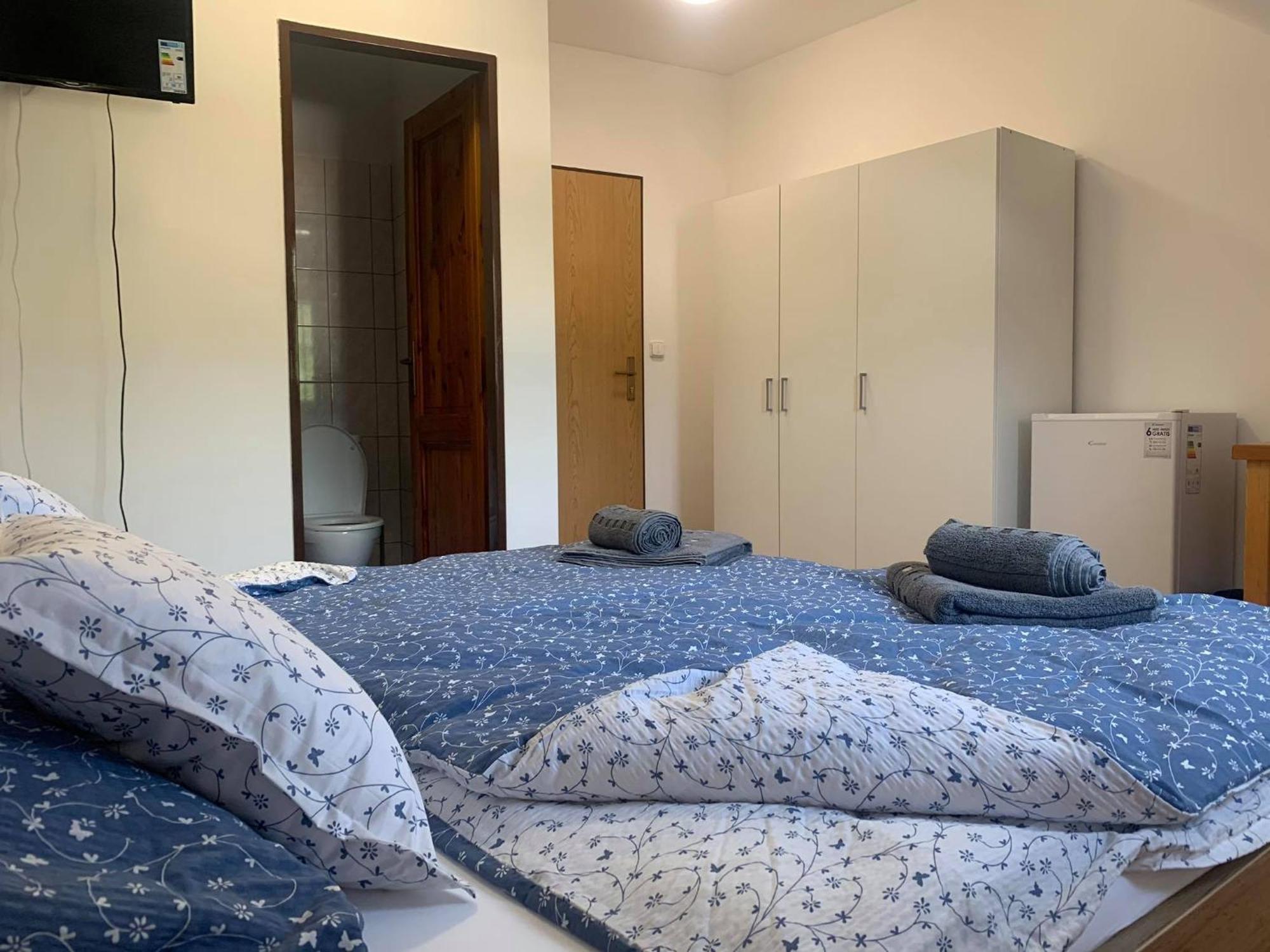 Nicolsburg Hotell Mikulov Exteriör bild